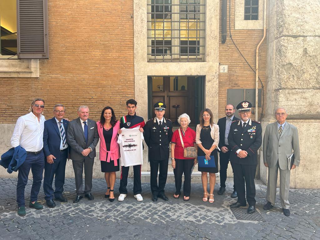 La Staffetta della Ricerca è pronta a partire con gli atleti dell’Arma dei carabinieri